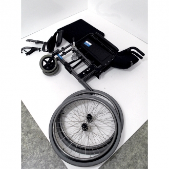 Mechanický invalidní vozík Mechanický invalidní vozík, šířky sedu 40 - 48 cm foto